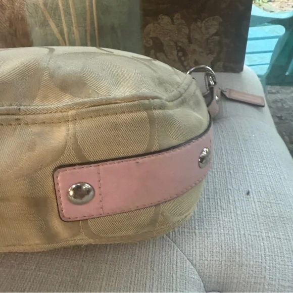 Coach Bag, Beige and Pink, F14708 - Picture 9 of 16